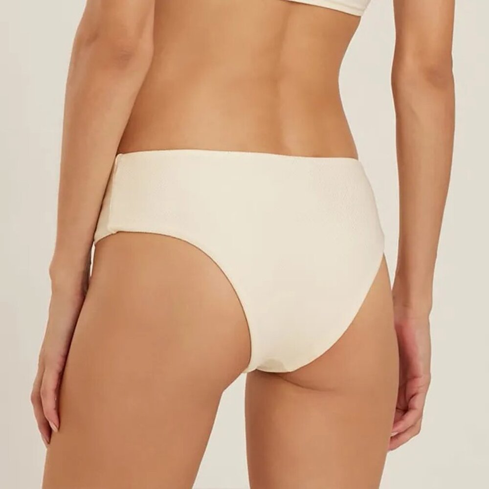 Basic Off White Bottom - image 2